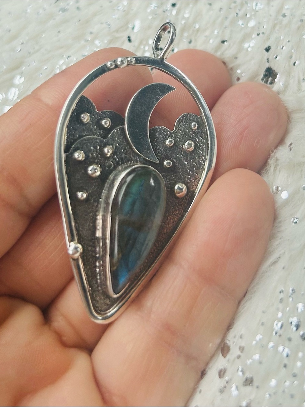 Sterling Silver925 Moon & Labradorite Heart Pendant - Blue-Green - Picture 2 of 7